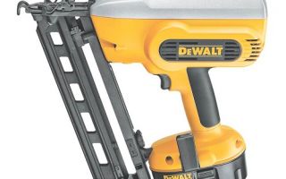 Аккумуляторный гвоздезабивной пистолет DeWalt DC618K XRP